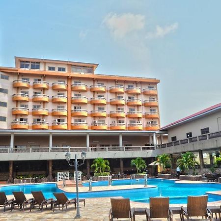 Mensvic Grand Hotel Akkra Exterior foto