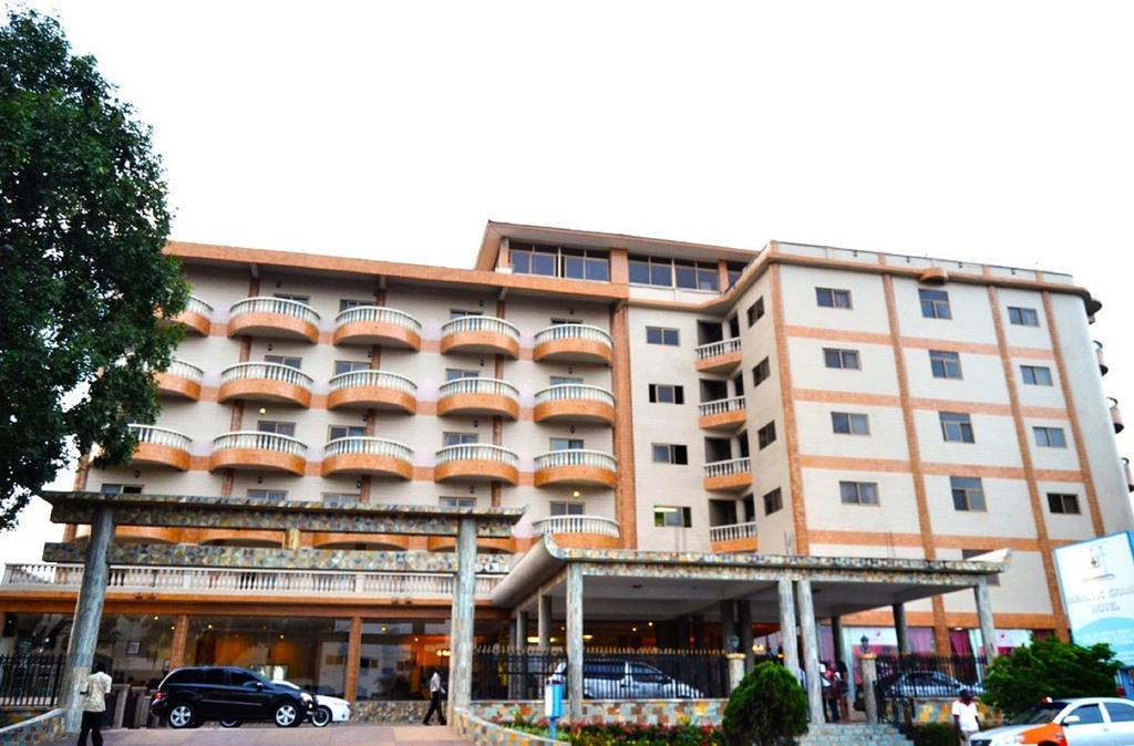 Mensvic Grand Hotel Akkra Exterior foto